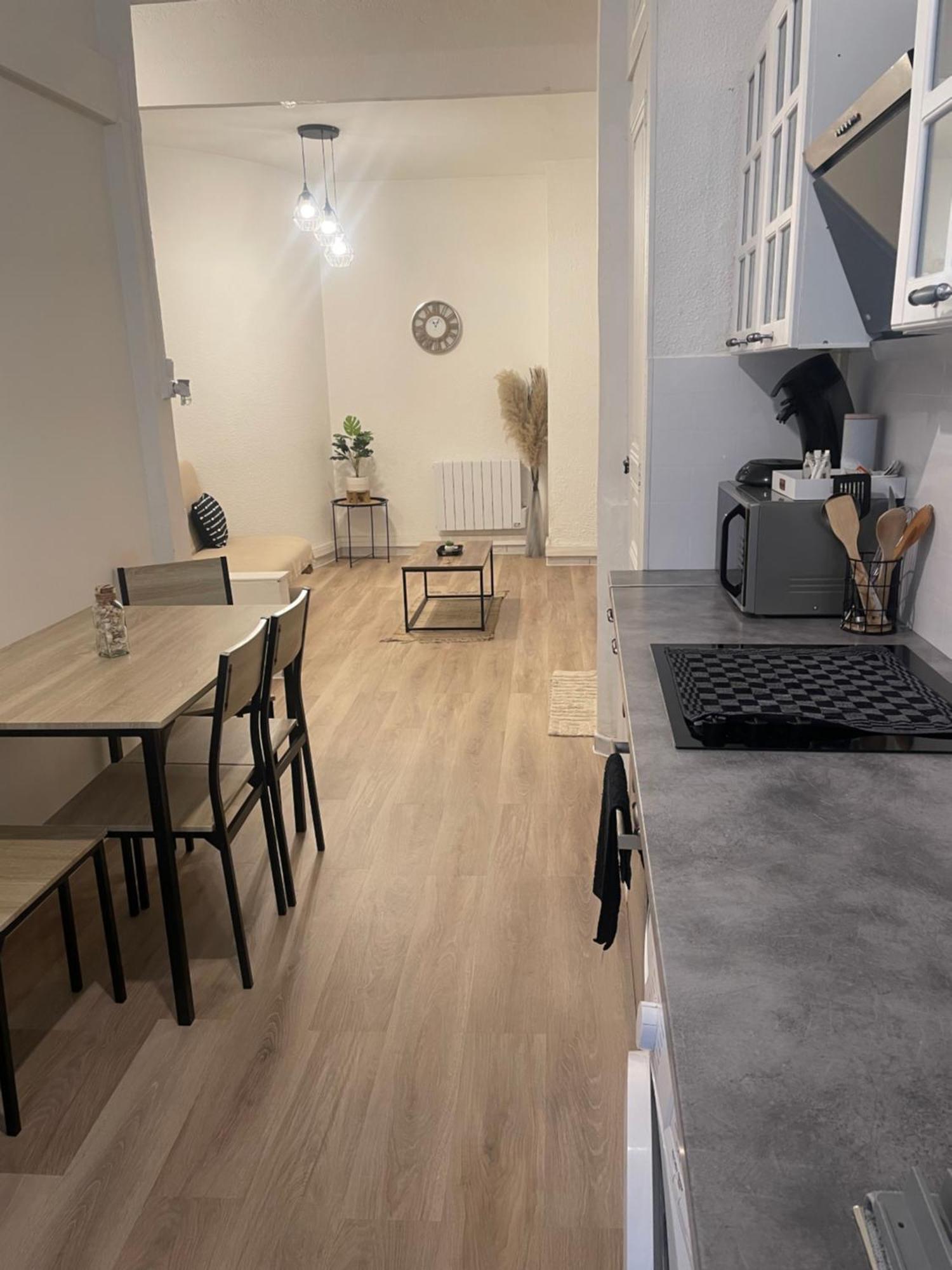 Appartement Authentique Coeur De Ville Sète Exteriér fotografie