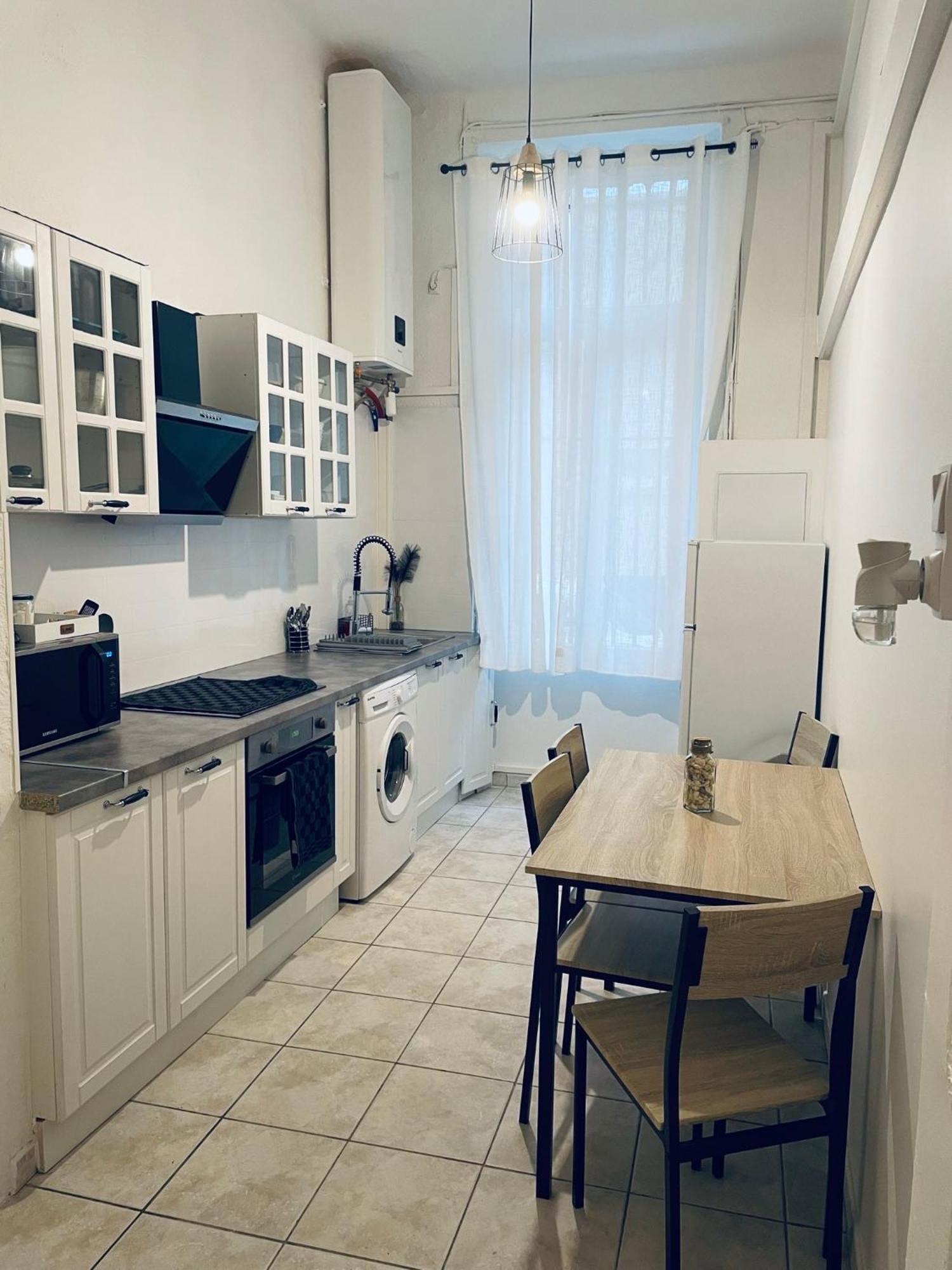 Appartement Authentique Coeur De Ville Sète Exteriér fotografie